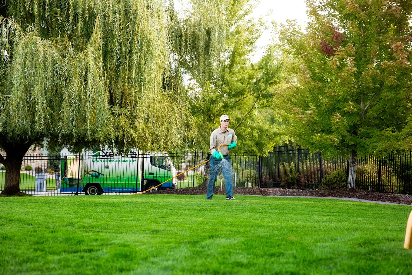 Lawn Care, Fertilizer, and Weeds Service in Utah | Stewart's Lawn Care ...